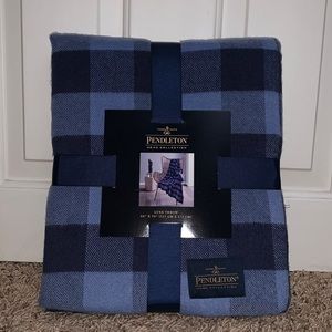 Pendleton luxe throw blanket